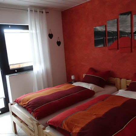 Ferienwohnung Zoe Osterbrucken Extérieur photo